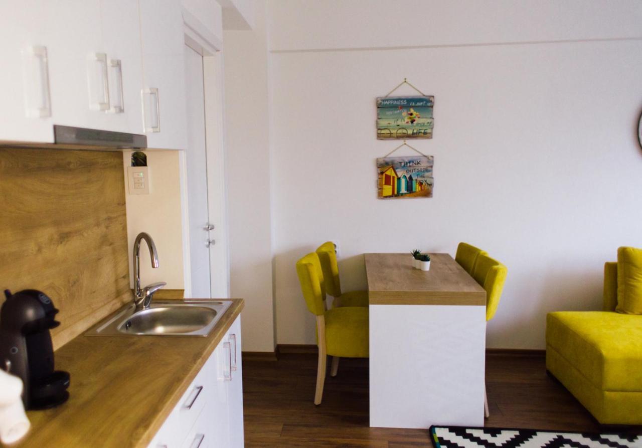 New Center Apartments Nis Luaran gambar