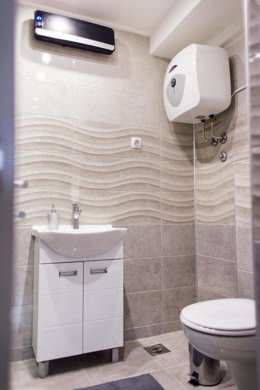 New Center Apartments Nis Luaran gambar